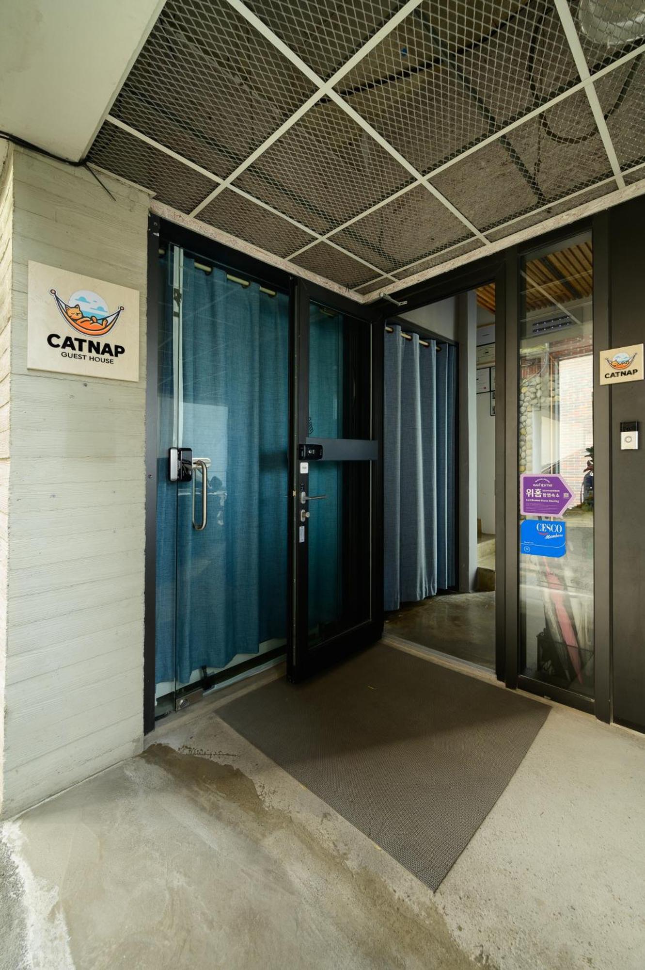 Catnap Guesthouse Pusan Zewnętrze zdjęcie